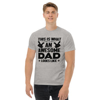 Load image into Gallery viewer, This is what an awesome dad looks like Men&#39;s classic tee
