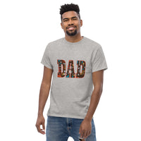 Load image into Gallery viewer, Dad. Men&#39;s T-Shirt
